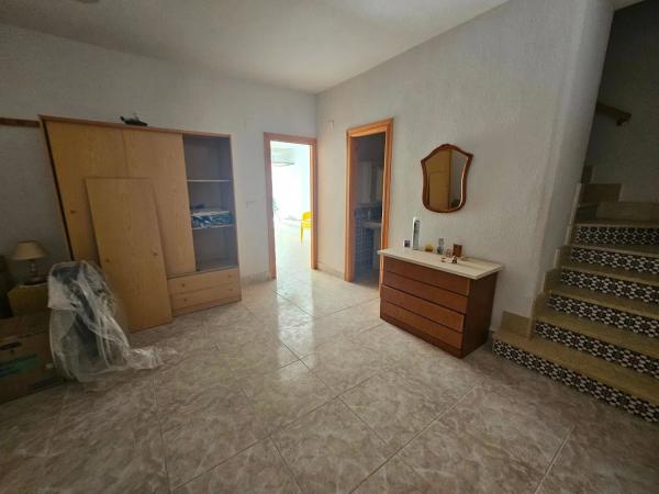 Chalet pareado en calle Francia, 11