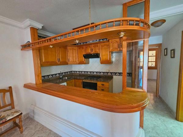 Chalet pareado en calle Francia, 11