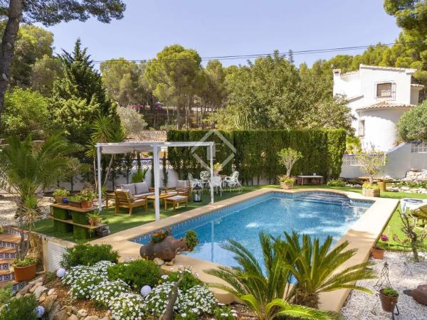 Casa independiente en calle mascarat s/n