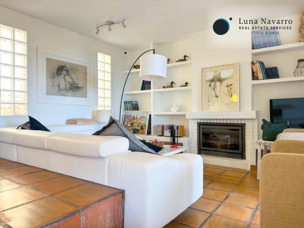 Casa independiente en calle Corbeta