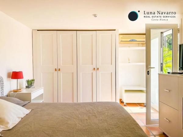 Casa independiente en calle Corbeta