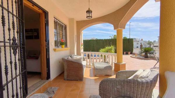 Casa independiente en San de fatima, 18