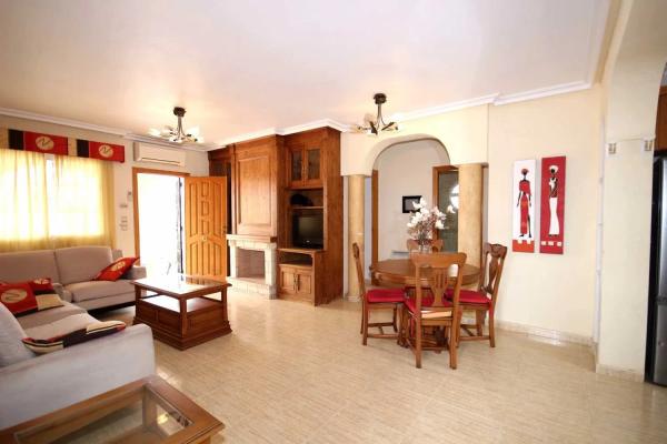 Casa independiente en San de fatima, 18