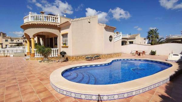 Casa independiente en San de fatima, 18