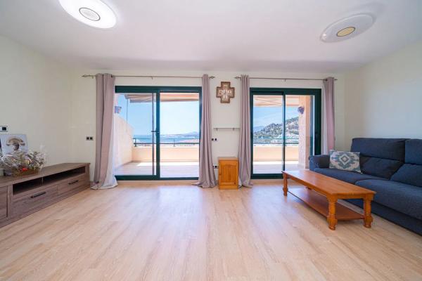 Piso en calle Velero