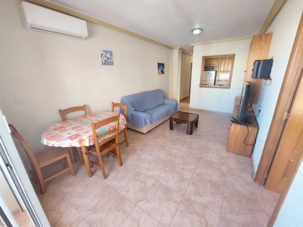 Piso en calle Miguel Hernández, 118