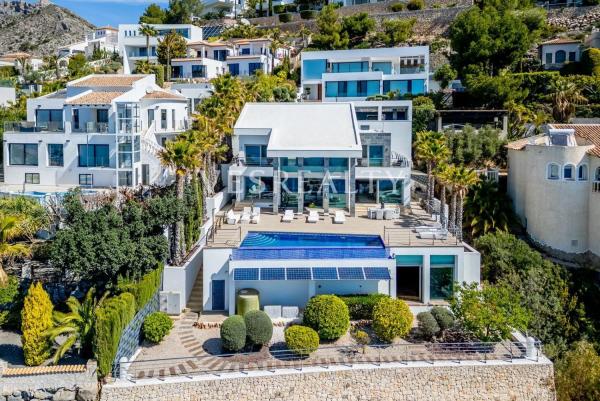 Casa independiente en calle Irlanda del Norte