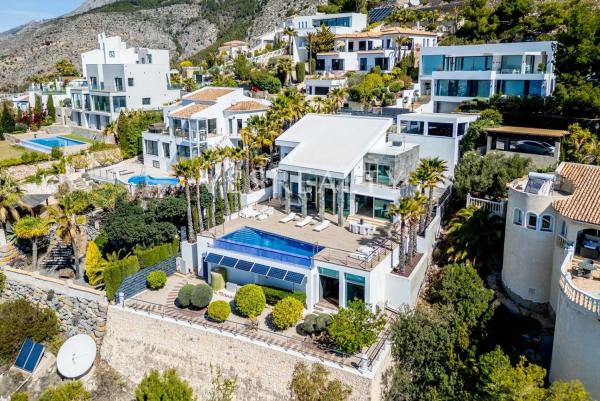 Casa independiente en calle Irlanda del Norte