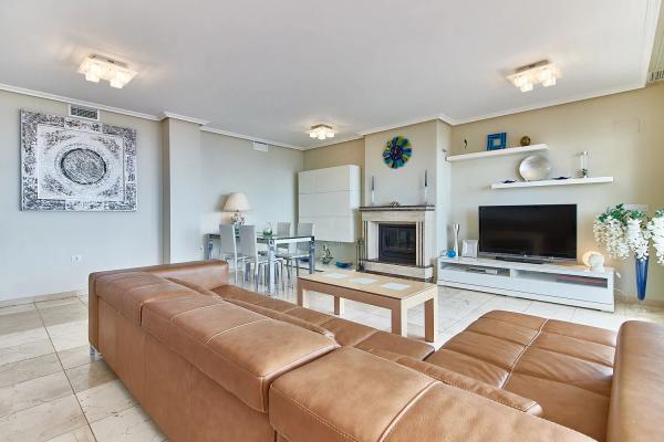 Piso en calle Alemania, 583