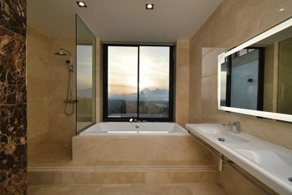 Casa independiente en avenida Avenue Europa