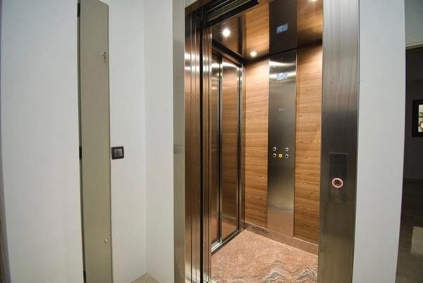 Casa independiente en avenida Avenue Europa