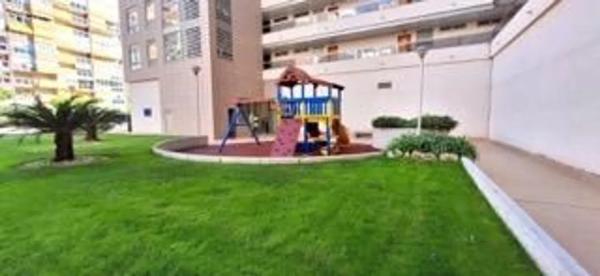 Piso en avenida Rosa de los Vientos