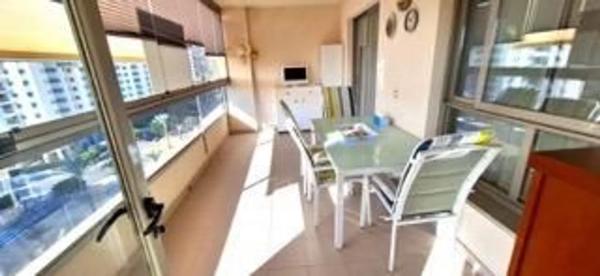 Piso en avenida Rosa de los Vientos