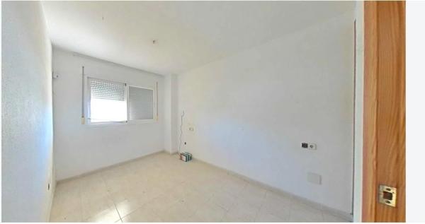 Piso en calle Marinada