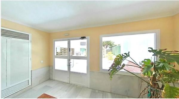 Piso en calle Marinada