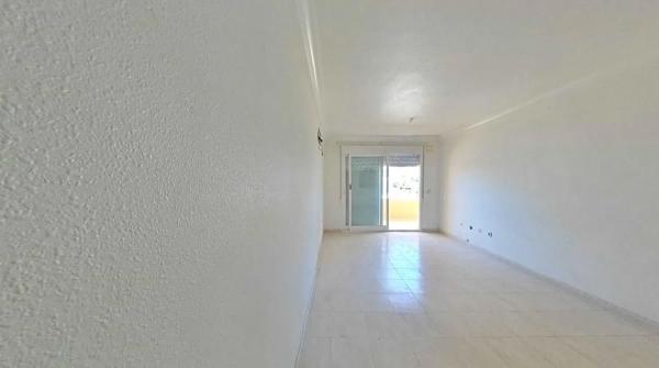 Piso en calle Marinada