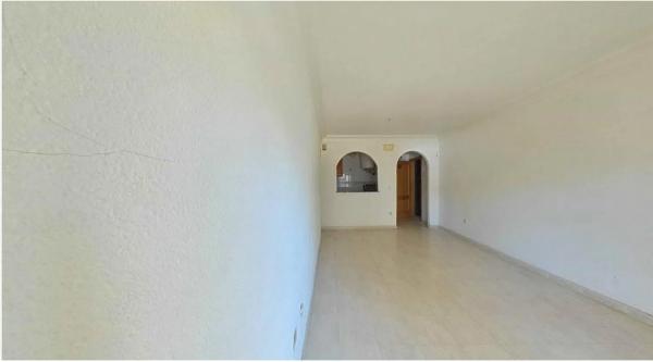 Piso en calle Marinada