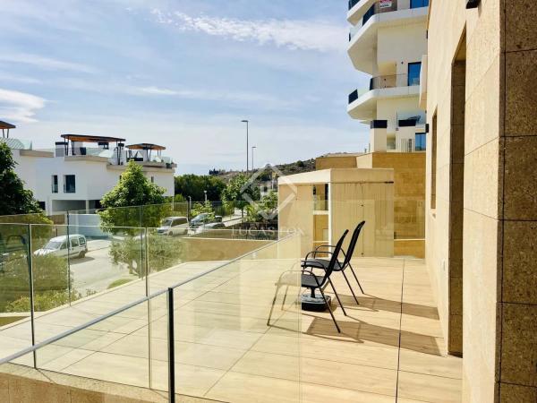 Chalet adosado en calle Edeta