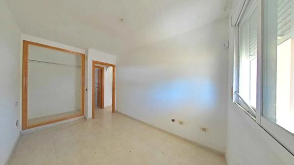 Piso en calle Marinada