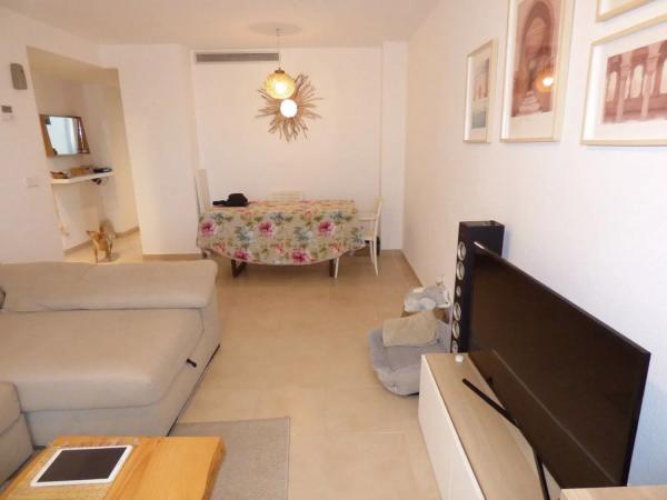 Piso en Barrio Las Azaleas - Alkadir