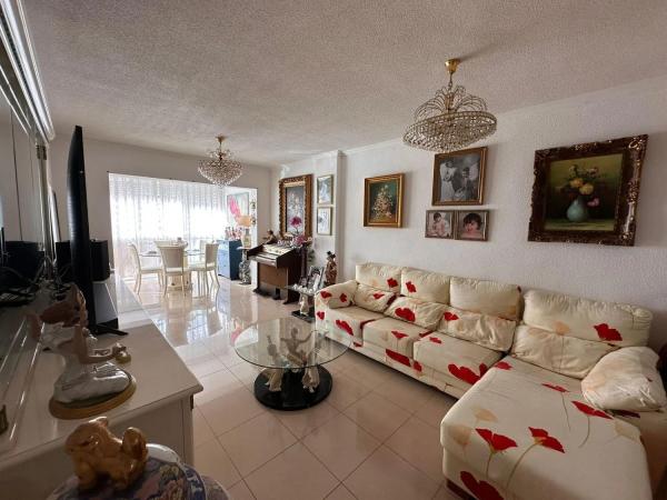 Piso en calle Llebeig