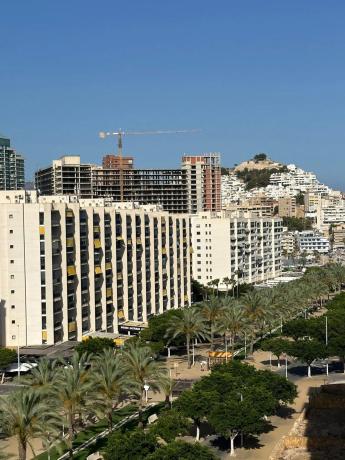 Piso en avenida Rosa dels Vents