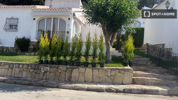 Apartamento entero de 2 dormitorios en Jávea