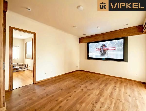 Casa independiente en calle o Paso