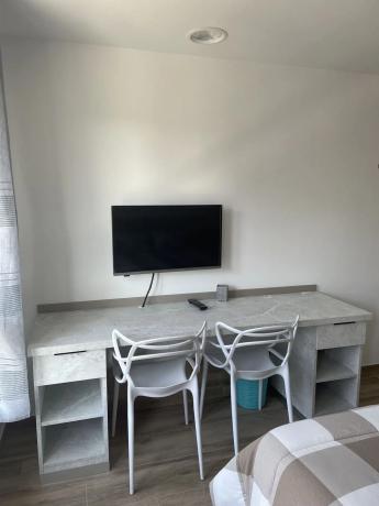 Piso en avenida de Romero Donallo