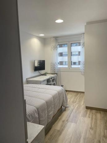 Piso en avenida de Romero Donallo