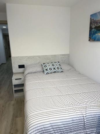 Piso en avenida de Romero Donallo