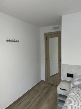 Piso en avenida de Romero Donallo