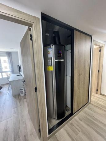 Piso en avenida de Romero Donallo