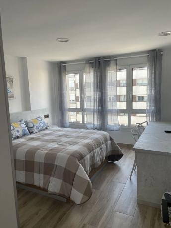 Piso en avenida de Romero Donallo