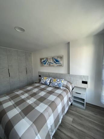 Piso en avenida de Romero Donallo