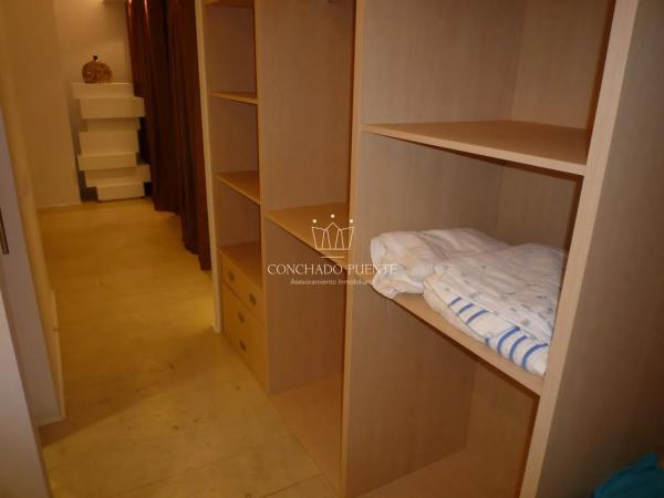 Piso en calle Almirante Cadarso