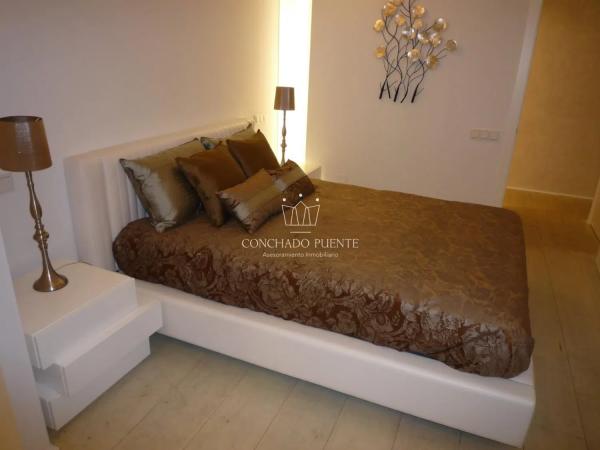 Piso en calle Almirante Cadarso