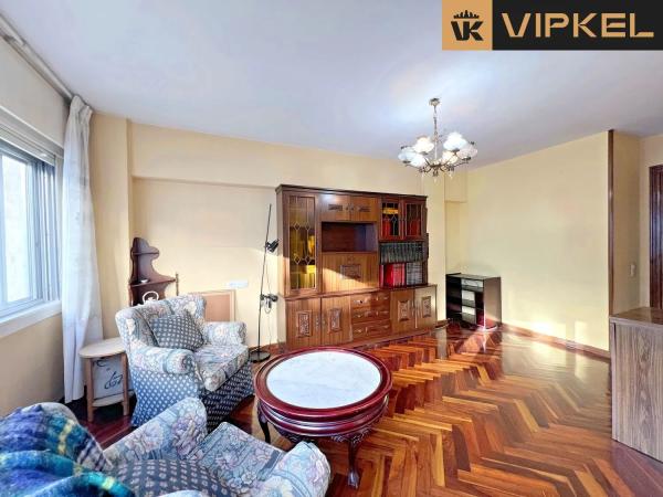 Piso en calle de Santiago de Chile