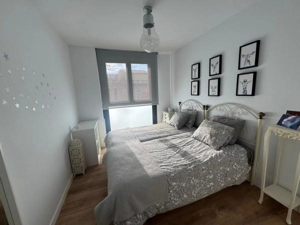 Piso en calle Manuel Gutiérrez Mellado