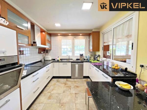 Casa independiente en calle París