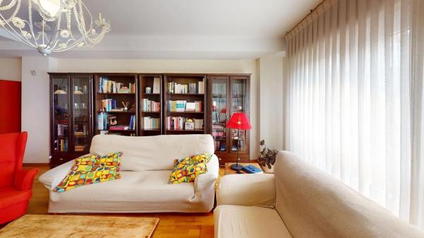 Chalet adosado en calle Uxío Carré Aldao