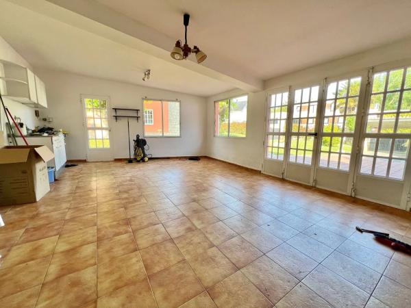 Casa independiente en Ernesto Che Guevara, 147