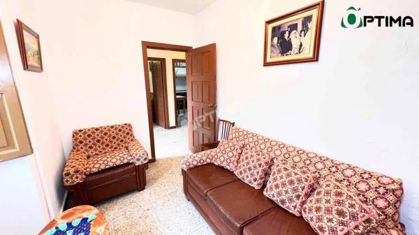 Casa independiente en Lugar Cimadevila