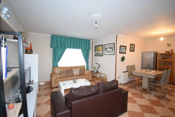 Piso en calle da Rúa