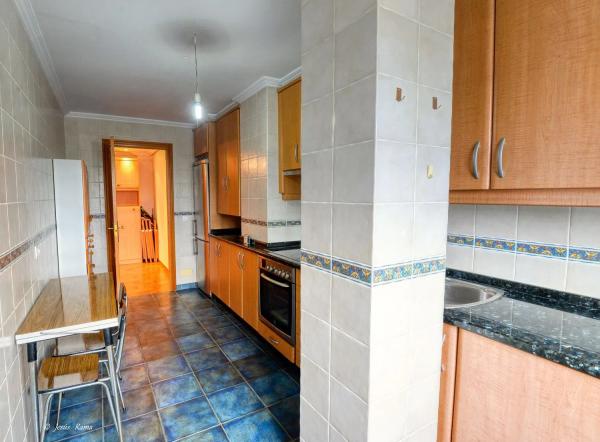 Piso en avenida Santa Cristina