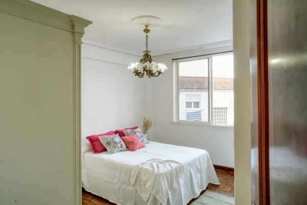 Piso en ronda de Outeiro, 292