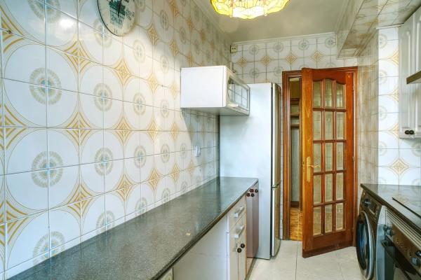 Piso en ronda de Outeiro, 292