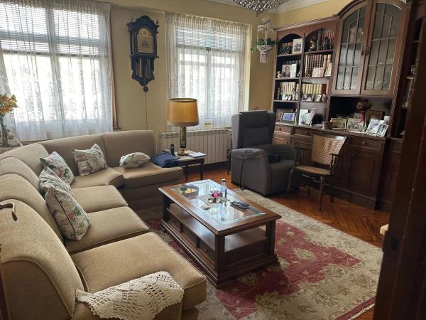 Piso en calle Federico Tapia