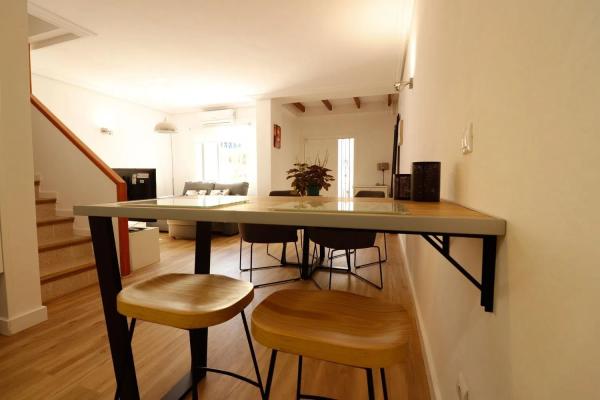 Chalet adosado en calle campello