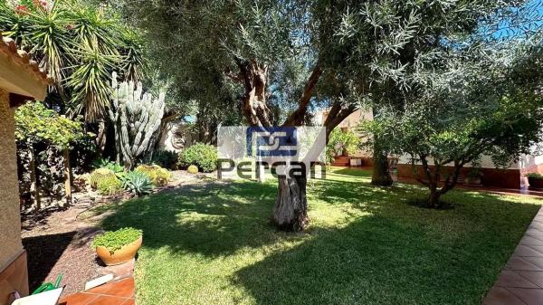 Casa independiente en calle de Vistalmar